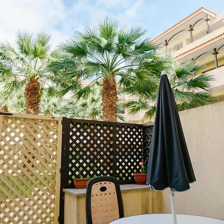Queens Gardens 2 Bedroom Townhouse In Paphos